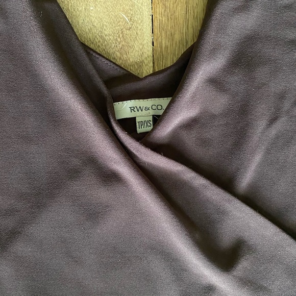 Brown RW&Co wrap dress with satin belt, size XS - Picture 3 of 7